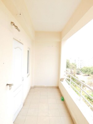 Building Lobby in 3 BHK Builder Floor at Kondapur – for Rent