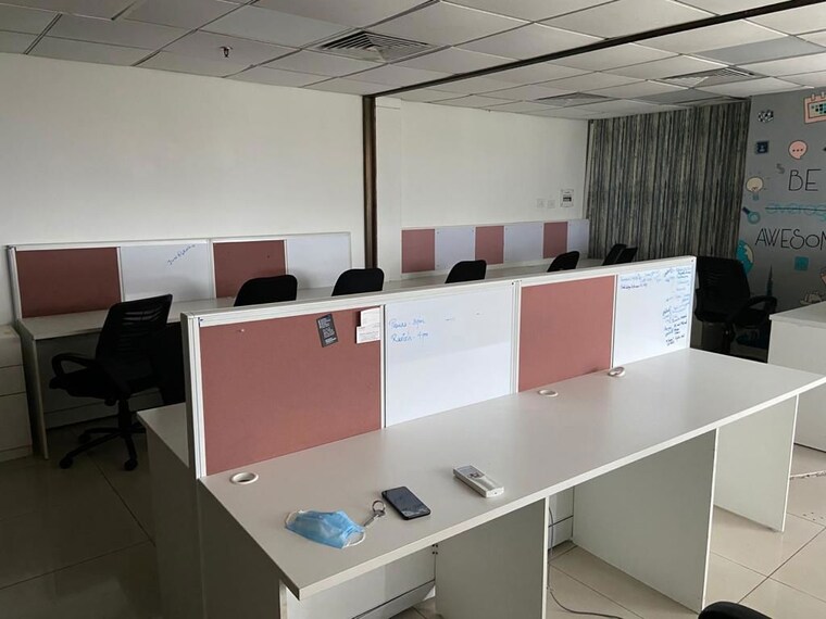 Team Area, prahlad nagar Commercial Office Space 1010 Sq.Ft. In Prahlad Nagar Ahmedabad 10334623