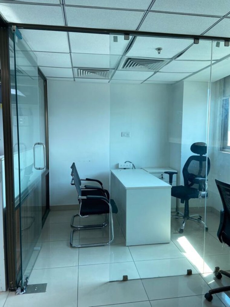 Team Area, prahlad nagar Commercial Office Space 1010 Sq.Ft. In Prahlad Nagar Ahmedabad 10334623