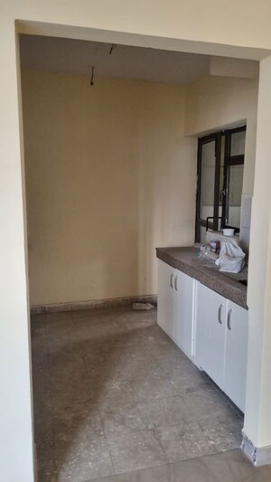 Room in 3 BHK Apartment at Eros Sampoornam, Sector 2 Greater Noida – for Rent