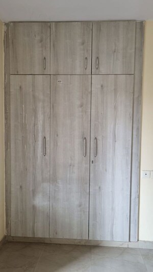 Building Lobby in 3 BHK Apartment at Eros Sampoornam, Sector 2 Greater Noida – for Rent