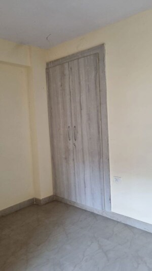 Building Lobby in 3 BHK Apartment at Eros Sampoornam, Sector 2 Greater Noida – for Rent