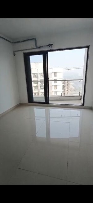 2 BHK Apartment For Sale in Sunteck City Avenue 1, Goregaon West