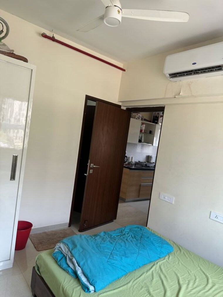 Room, omkar-signet 2 Bedroom 610 Sq.Ft. Apartment In Malad East Mumbai 10334651