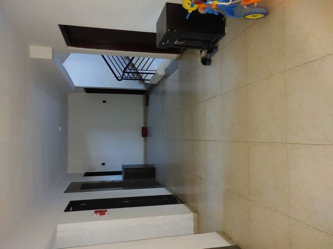 2 BHK + Servant Room 1000 Sq.Ft. Apartment in Gini Viviana
