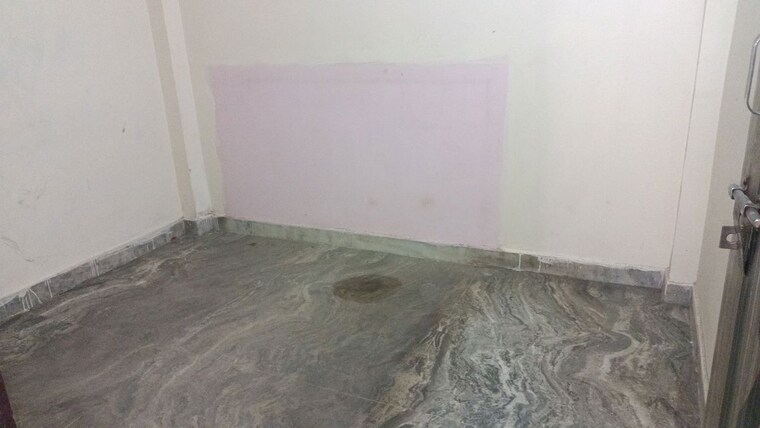 Room, vaishali sector 3 1 Bedroom 351 Sq.Ft. Builder Floor In Vaishali Sector 3 Ghaziabad 10334655