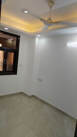 1 BHK + Study Room 400 Sq.Ft. Builder Floor in Chattarpur