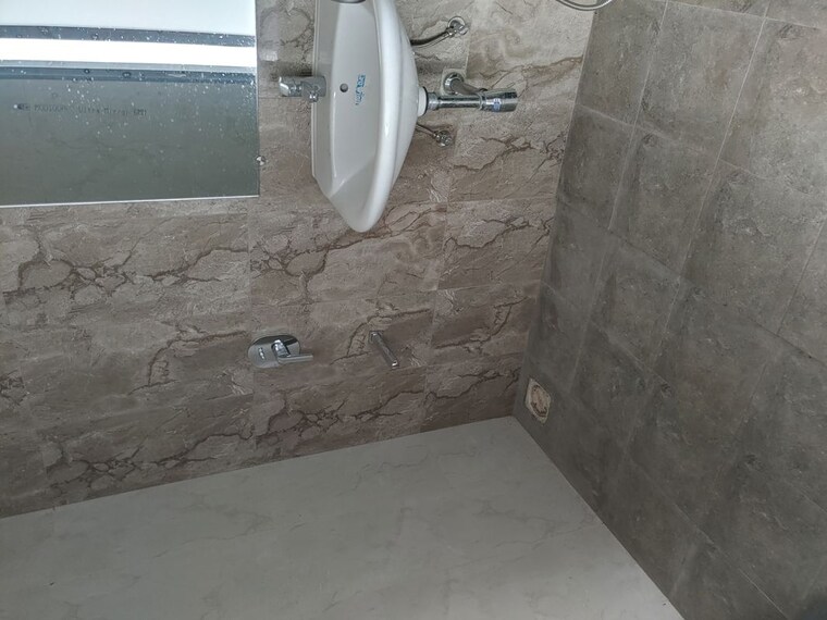 Bathroom, gini-viviana 3 Bedroom 1500 Sq.Ft. Apartment In Balewadi Pune 10334662