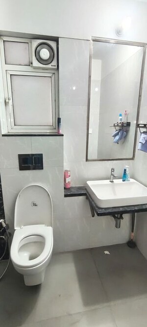 Team Area in 2 BHK Apartment at Omkar Ananta, Goregaon East – for Rent