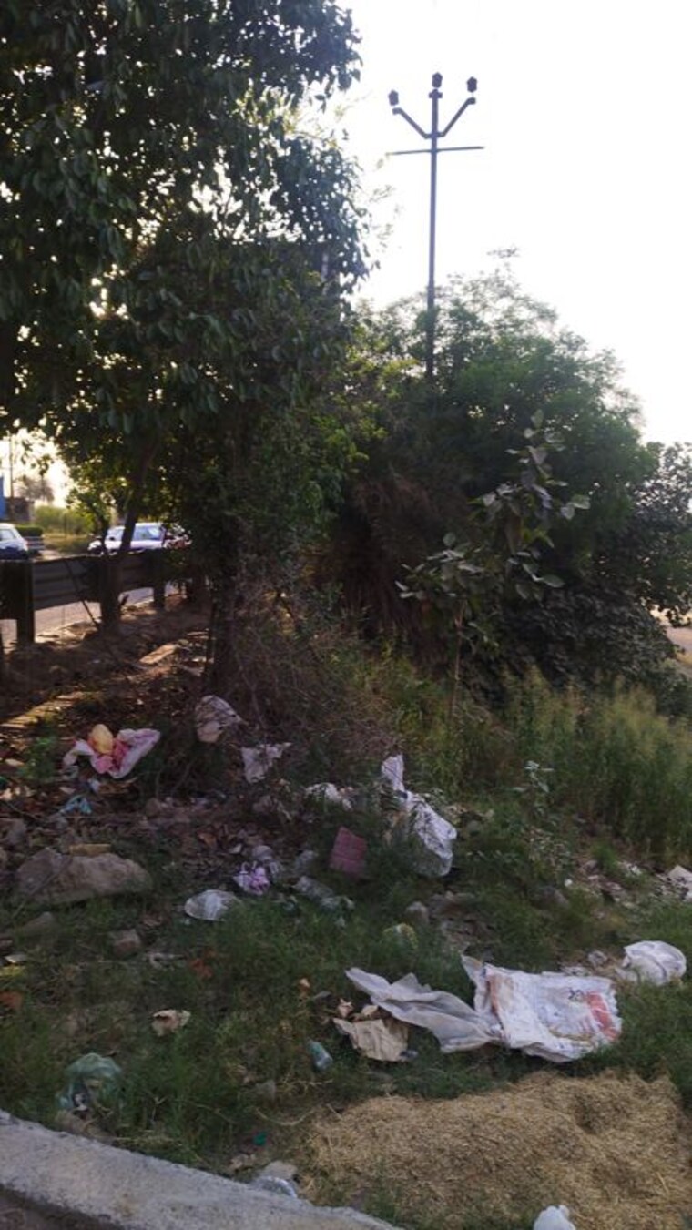 Garden, raj nagar extension Commercial Land 2300 Sq.Yd. In Raj Nagar Extension Ghaziabad 10334667
