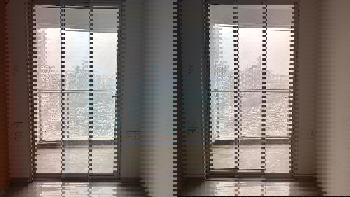 2 BHK 810 Sq.Ft. Apartment in JP Decks