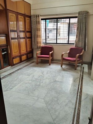 Room in 5 BHK Independent House at Mulund West – for Sale