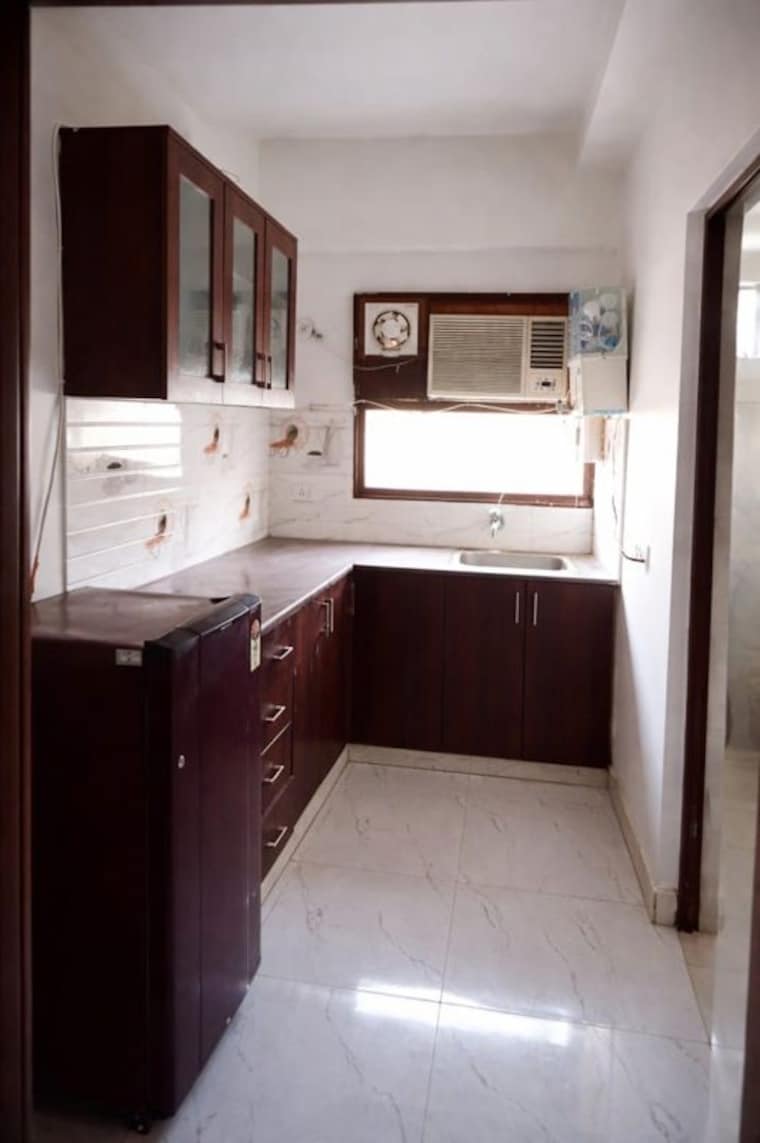 Kitchen, sector 73 2 Bedroom 538 Sq.Ft. Builder Floor In Sector 73 Noida 10334718