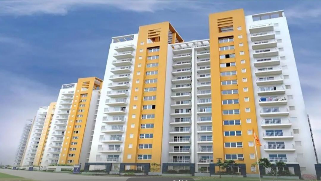 3 BHK + Servant Room 2032 Sq.Ft. Apartment in BPTP Park Grandeura