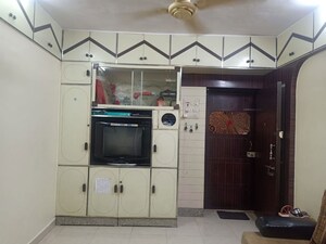 Furnished Amenities in 1 BHK Apartment at Swagtam Building, Vashi Sector 1 – for Rent
