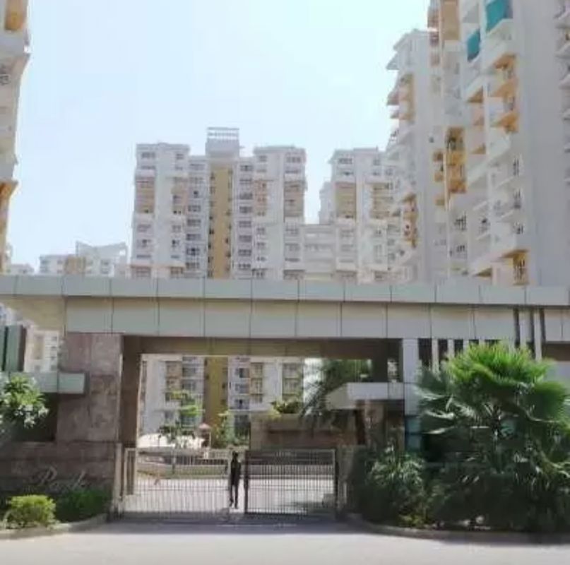 4 BHK + Servant Room 2599 Sq.Ft. Apartment in BPTP Park Grandeura