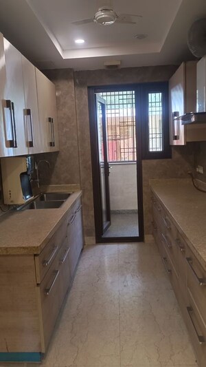 Kitchen in 3 BHK Builder Floor at New Rajinder Nagar – for Rent