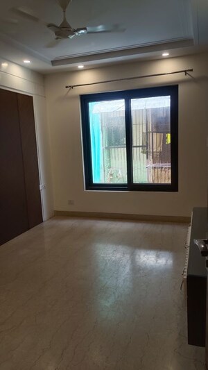 Room in 3 BHK Builder Floor at New Rajinder Nagar – for Rent