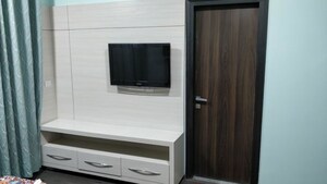 Furnished Amenities in 4 BHK Apartment at Tata Primanti-Executive Apartments, Sector 72 – for Sale