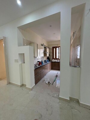 Building Lobby in 3 BHK Builder Floor at Sector 73 – for Sale