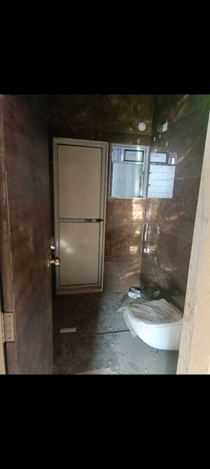 Bathroom in 3 BHK Apartment at Cosmos Horizon, Thane West – for Sale