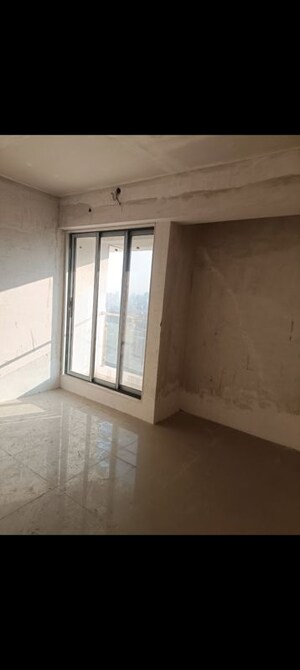 Room in 3 BHK Apartment at Cosmos Horizon, Thane West – for Sale