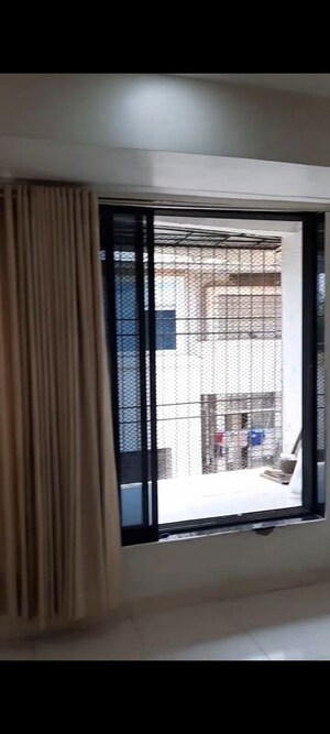 2 BHK Apartment For Rent in Arihant Sparsh, Vashi Sector 26