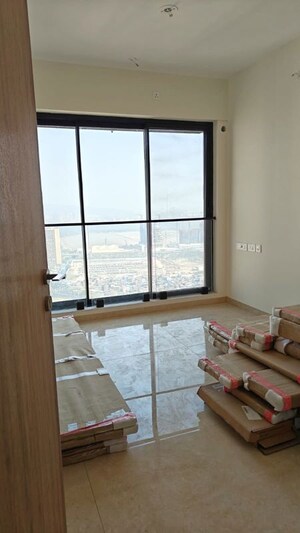 Room in 2 BHK Apartment at Hubtown Seasons, Chembur – for Sale