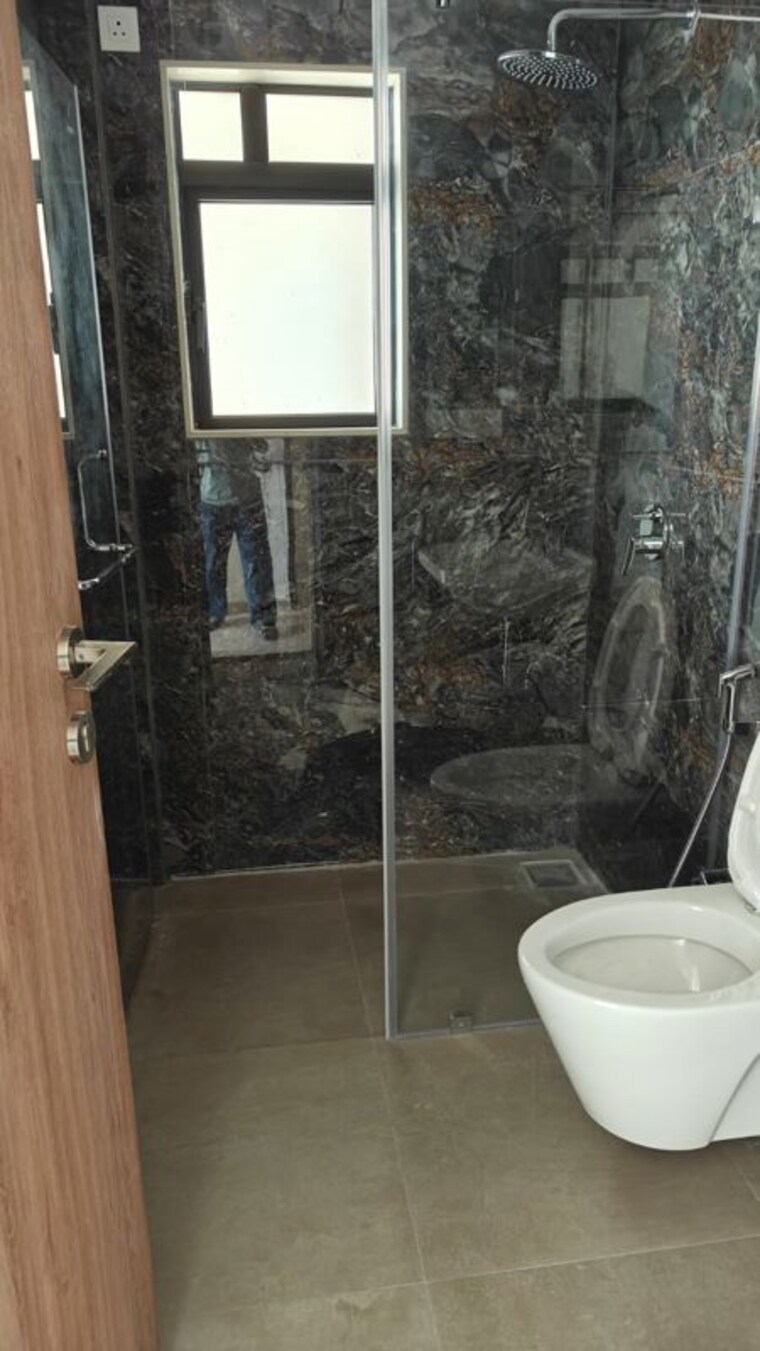 Bathroom, hubtown-seasons 2 Bedroom 1050 Sq.Ft. Apartment In Chembur Mumbai 10334780