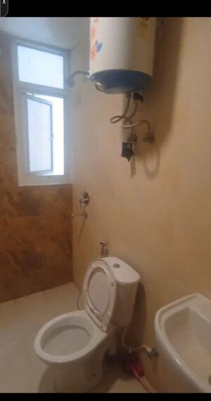 Bathroom in 3 BHK Apartment at Omaxe Waterscapes, Gomti Nagar – for Rent