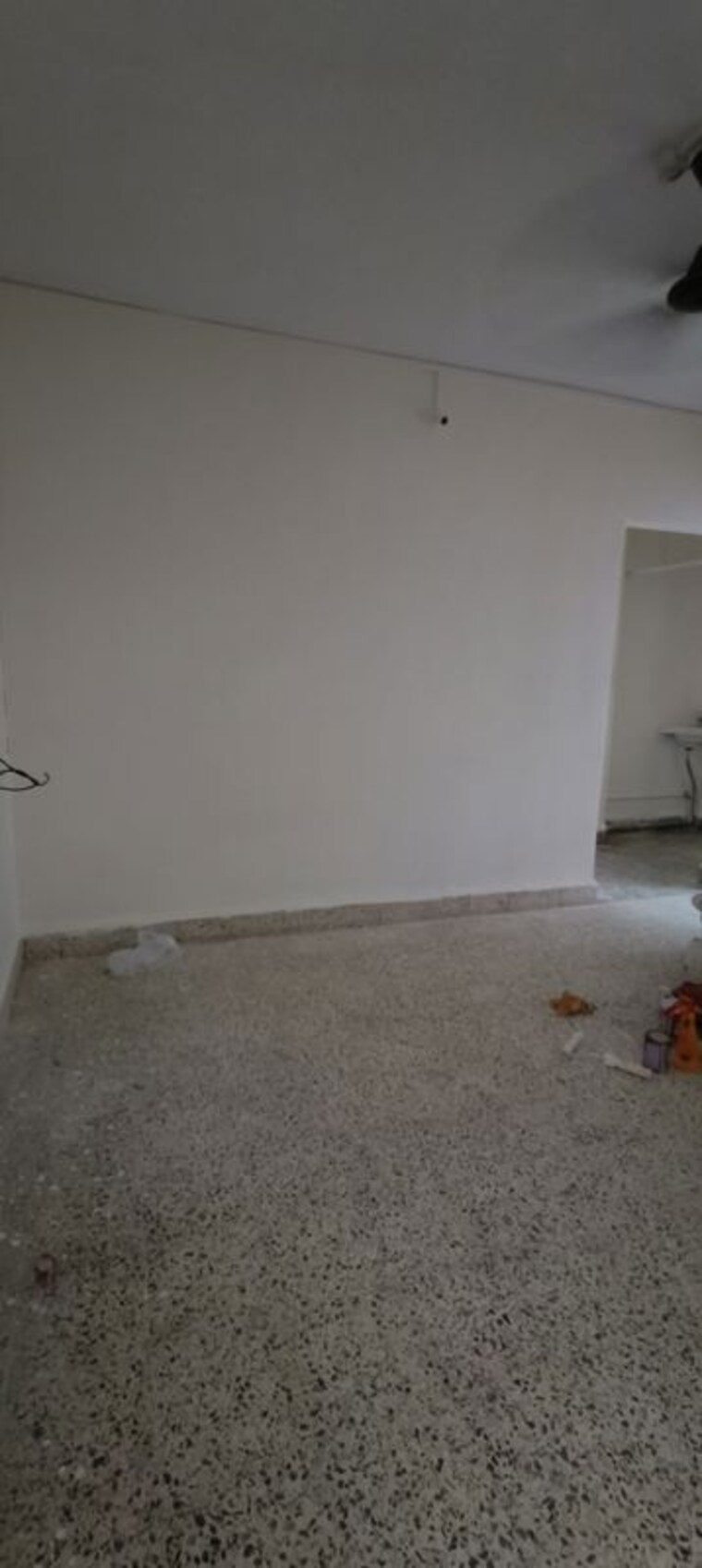 Hall, yogi nagar 2 Bedroom 650 Sq.Ft. Apartment In Yogi Nagar Mumbai 10334797