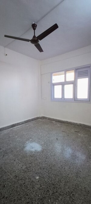 Room in 2 BHK Apartment at Yogi Nagar – for Rent