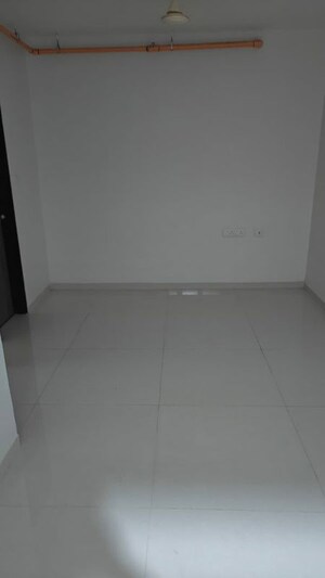 Room in 2 BHK Apartment at Goel Ganga Millennia, Undri – for Rent