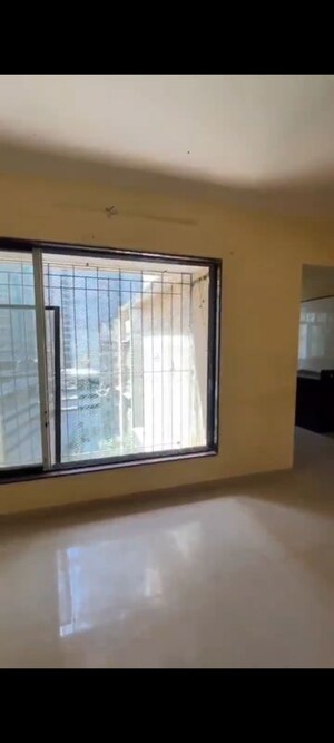 2 BHK Apartment For Rent in Raunak Unnathi Greens, Kasarvadavali