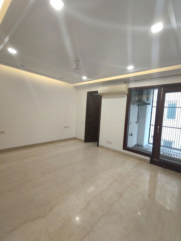 3 BHK + Servant Room Builder Floor For Sale in Greater Kailash I