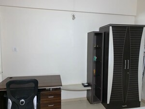 Furnished Amenities in 2 BHK Apartment at Rolling Hills ABC, Baner – for Rent