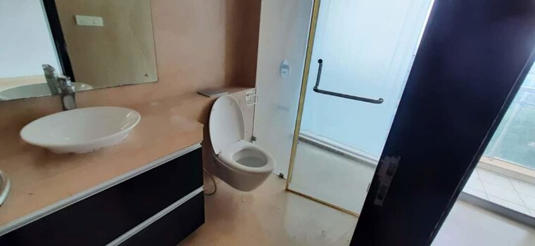 Bathroom, conwood-astoria 1 Bedroom 650 Sq.Ft. Apartment In Goregaon East Mumbai 10334865