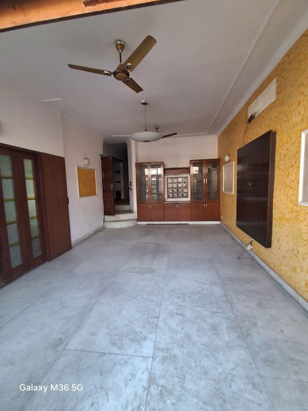 3 BHK + Store Room Builder Floor For Sale in Hauz Khas