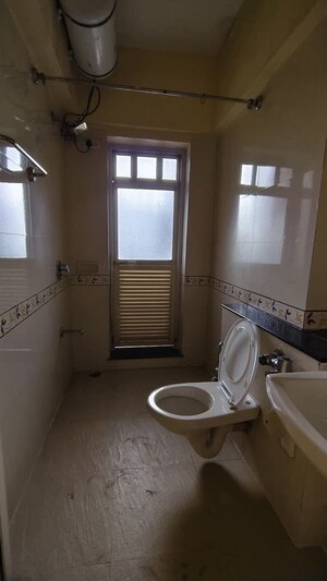 Bathroom in 1 BHK Apartment at K Raheja Raheja Residency, Malad East – for Rent