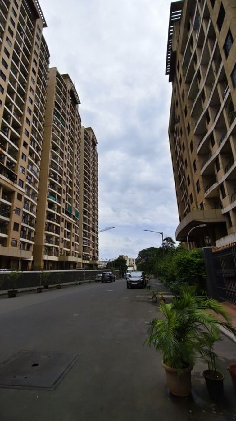 Exterior View, k-raheja-raheja-residency 1 Bedroom 660 Sq.Ft. Apartment In Malad East Mumbai 10334886