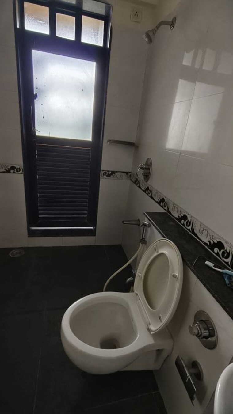 Bathroom, k-raheja-raheja-residency 1 Bedroom 660 Sq.Ft. Apartment In Malad East Mumbai 10334886