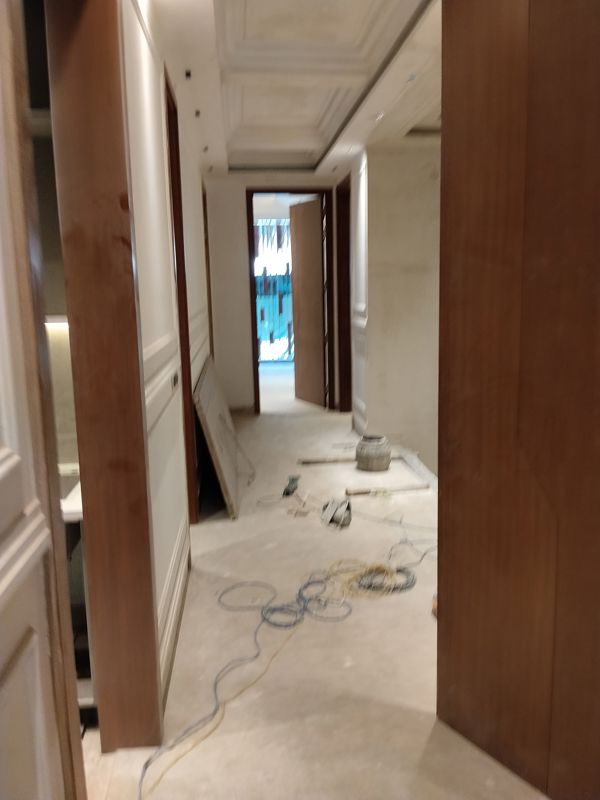 4 BHK + Servant Room,Extra Room,Basement,Store Room Apartment For Sale in Saket