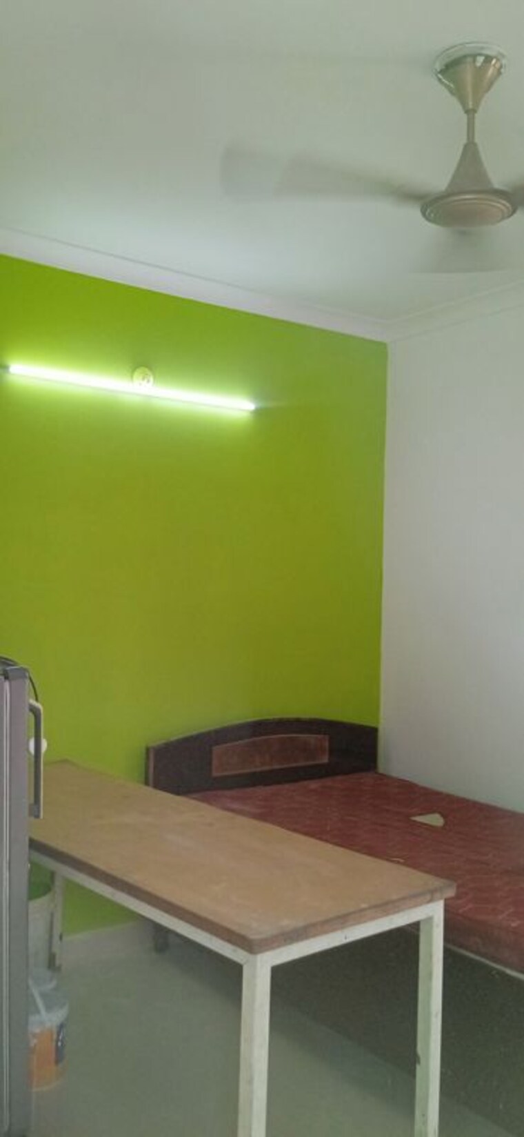 Room, dashrath puri 1 RK 450 Sq.Ft. Builder Floor In Dashrath Puri Delhi 10334914