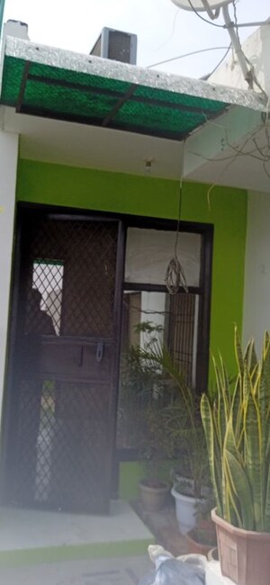 1 RK Builder Floor For Rent in Dashrath Puri