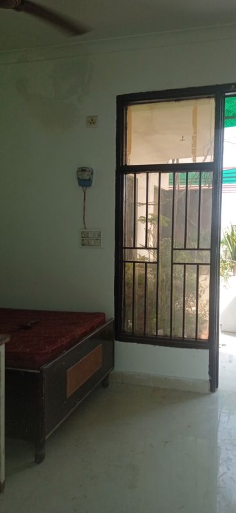 Room, dashrath puri 1 RK 450 Sq.Ft. Builder Floor In Dashrath Puri Delhi 10334914