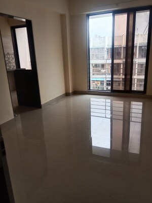 1 BHK Apartment For Rent in Maad Yashwant Pride-Kini Complex, Naigaon East