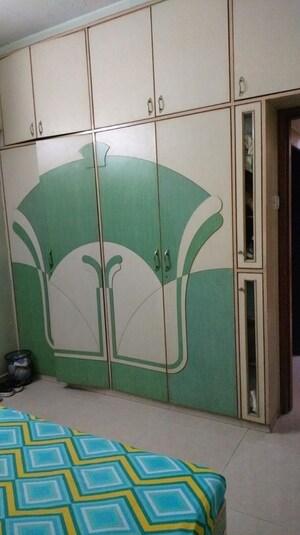 Bathroom in 3 BHK Apartment at Bansi Villa, Vile Parle West – for Rent