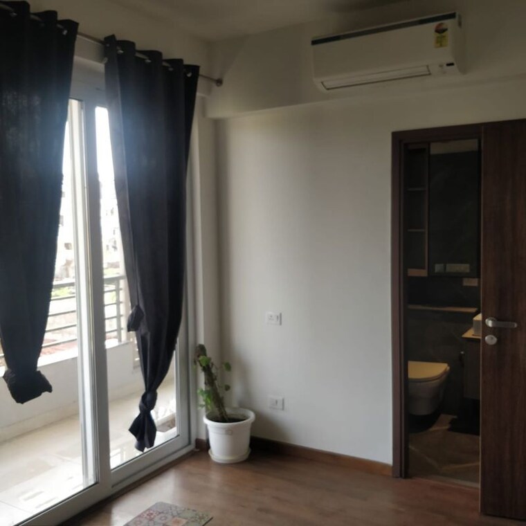 undefined, sector 74 3 Bedroom 1295 Sq.Ft. Builder Floor In Sector 74 Noida 10334966