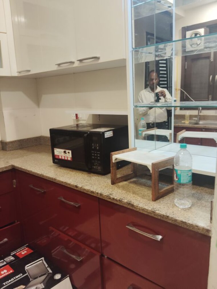 Kitchen, chittaranjan park 3.5 Bedroom 1500 Sq.Ft. Builder Floor In Chittaranjan Park Delhi 10334952