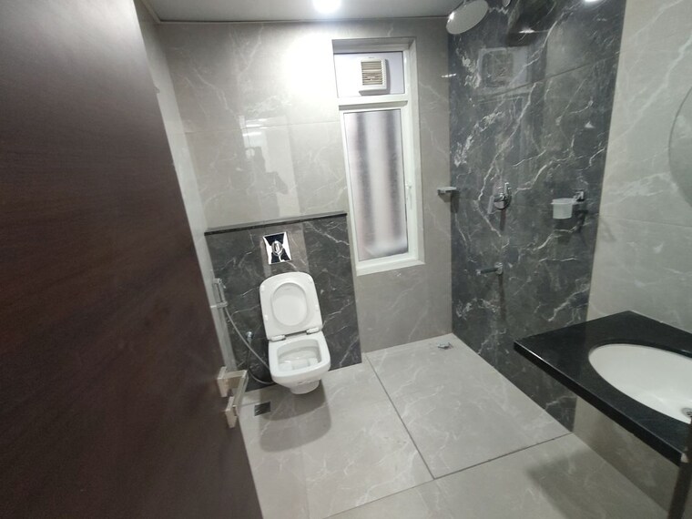 Bathroom, aparna-zenon 2.5 Bedroom 1560 Sq.Ft. Apartment In Puppalaguda Hyderabad 10334974